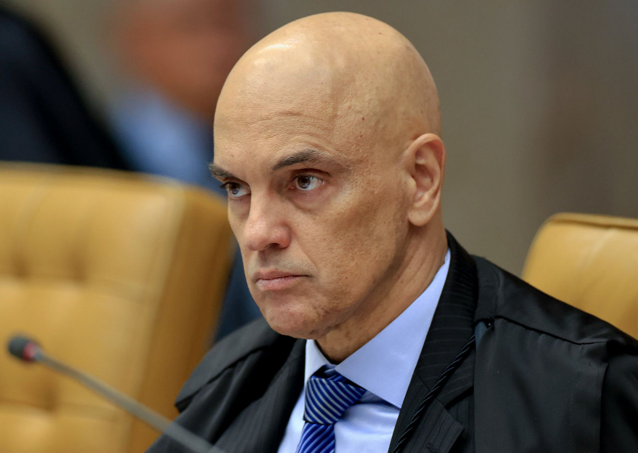 Moraes Determina à PF Análise De Informações Prestadas Pelo X Em ...